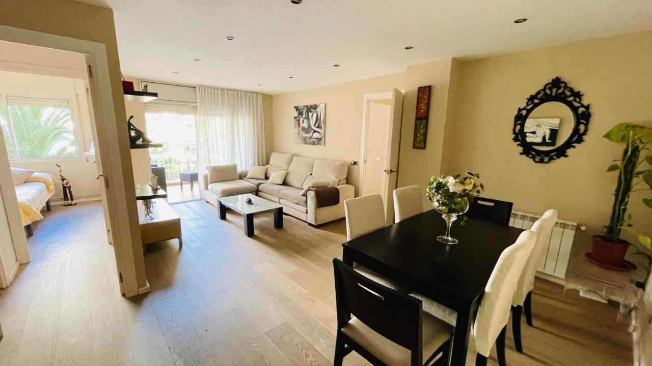 Lux Apartament 살루 외부 사진