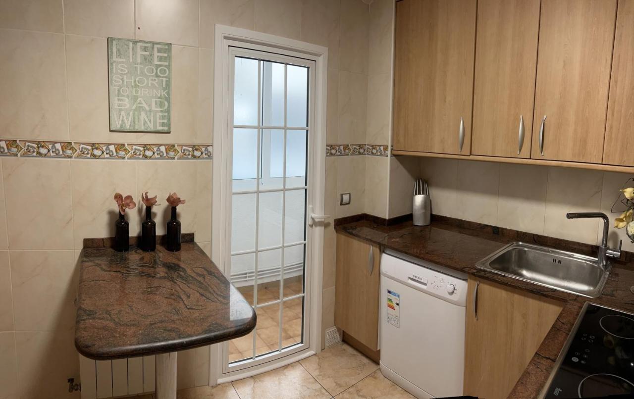 Lux Apartament 살루 외부 사진