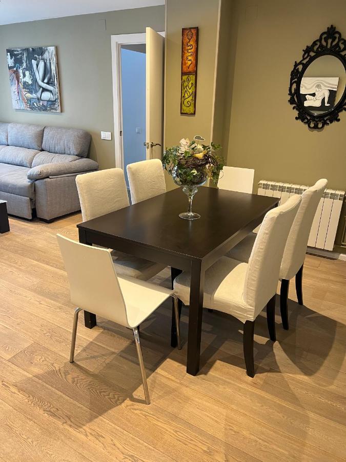 Lux Apartament 살루 외부 사진